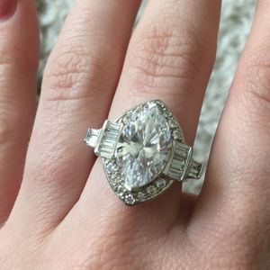 Stunning sterling ring